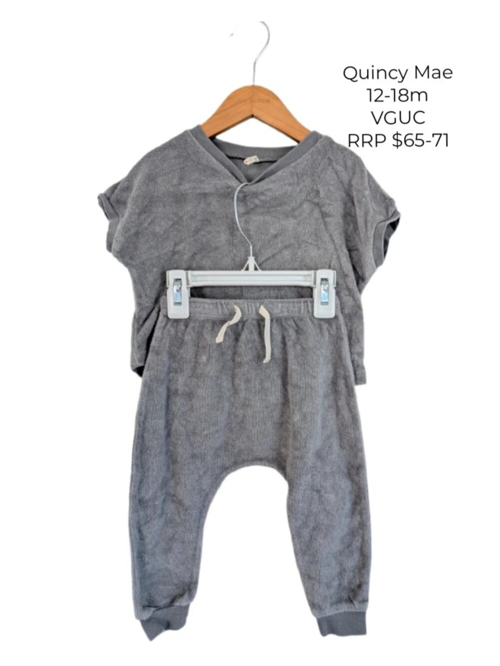 Quincy Mae Grey Terry Cloth Shirt &‎ Pants Set 12-18m | Toddler Boy Set